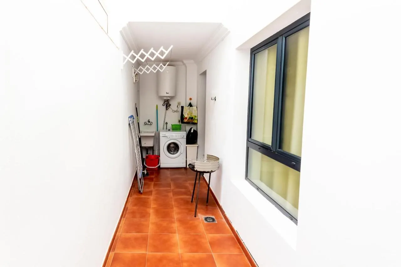 Famara Sunshine Apartment La Caleta  0*,  Spain