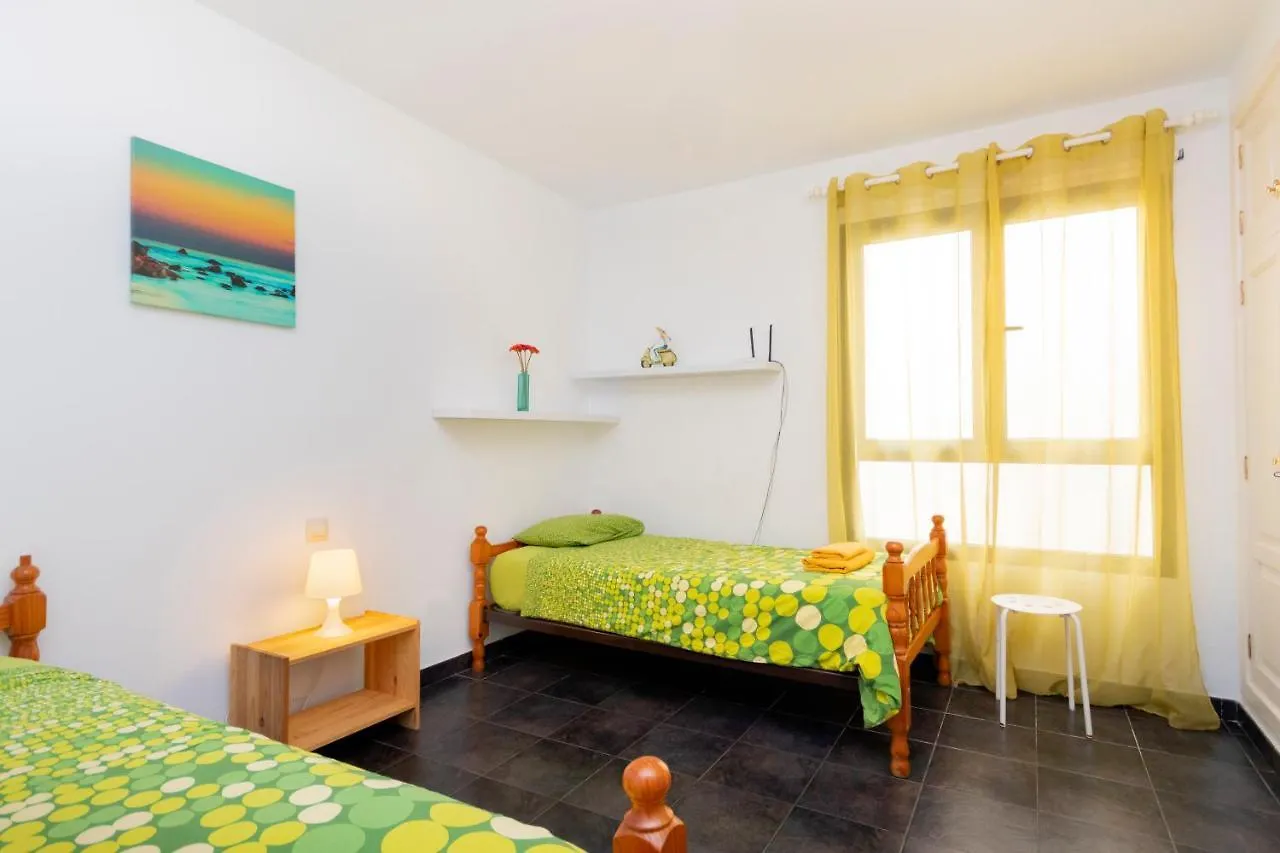 Famara Sunshine Apartment La Caleta