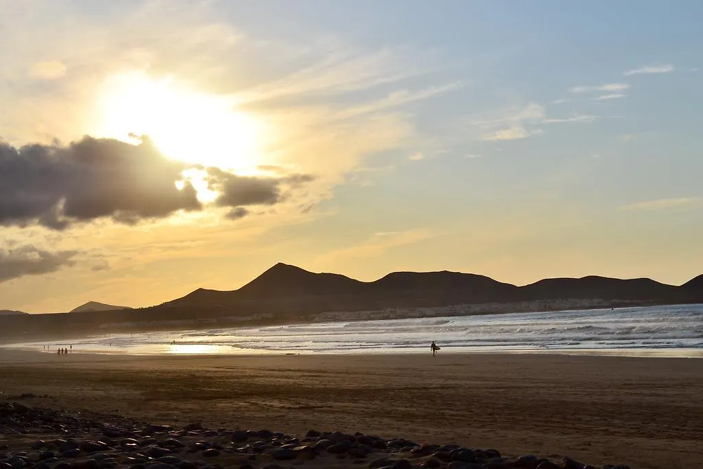 Famara Sunshine Apartment La Caleta