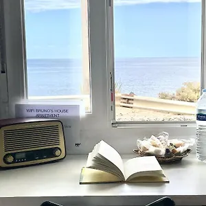 1 Hab Apartment